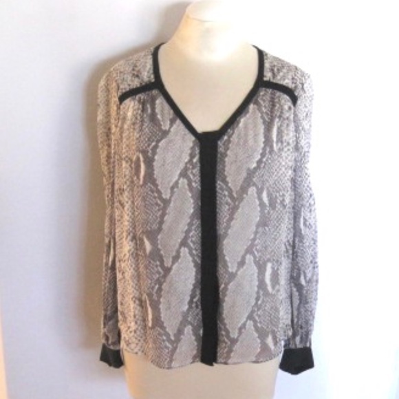 Diane Von Furstenberg Lane Chiffon Blouse - Picture 7 of 12